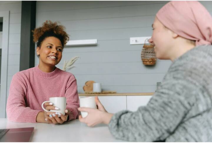 HbA1c ही एक मधुमेह चाचणी आहे जी तीन महिन्यांत रक्तातील साखरेचे सरासरी प्रमाण  मोजते. यावरून रक्तातील साखर वाढली नसल्याचे दिसून येते.