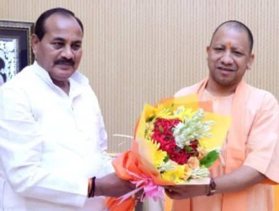 UP Politics: यूपी कैबिनेट विस्तार की चर्चा के बीच दारा सिंह चौहान की सीएम योगी से मुलाकात, मंत्रिमंडल में मिलेगी जगह? UP Politics: यूपी कैबिनेट विस्तार की चर्चा के बीच दारा सिंह चौहान की सीएम योगी से मुलाकात, मंत्रिमंडल में मिलेगी जगह?