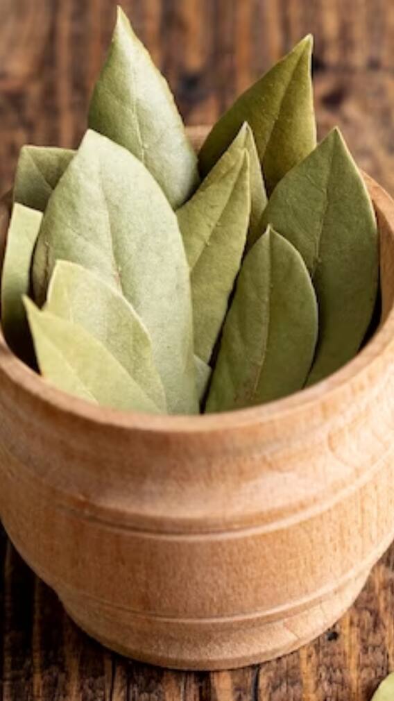 भाजीत तमालपत्र वापरण्याचे 'हे' फायदे