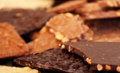 Health Tips: স্বাদবদলই নয় শুধু, পরিবর্তন আসবে শরীরেও, একমাস চকোলেট খাওয়া বন্ধ রেখে দেখতে পারেন