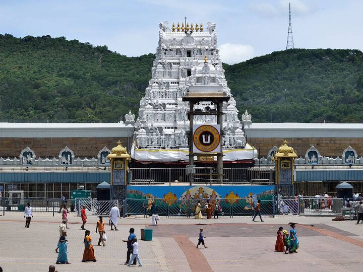 Tirumala Temple To Remain Closed On Lunar Eclipse TTD News: అక్టోబర్ 29న చంద్రగ్రహణం, 28న రాత్రి తిరుమల శ్రీవారి ఆలయం మూత