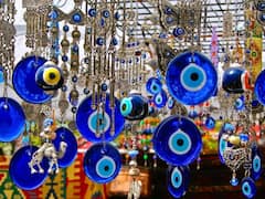 आजकल ये नीला सा गोला आपने इमोजी से लेकर कई जगह देखा होगा...जानिए ये क्या है?