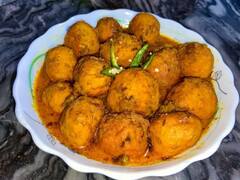 Kashmiri Dum Aloo: நாண், சப்பாத்திக்கு ஒரு சூப்பர் சைடிஷ்.. கஷ்மீரி தம் ஆலூ செய்முறை பார்க்கலாம்!