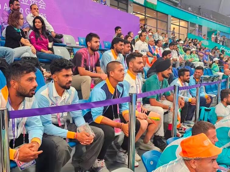 Asian Games 2023: Indian Cricket Team Cheer For Hockey Team, Mark Their Presence In Stands