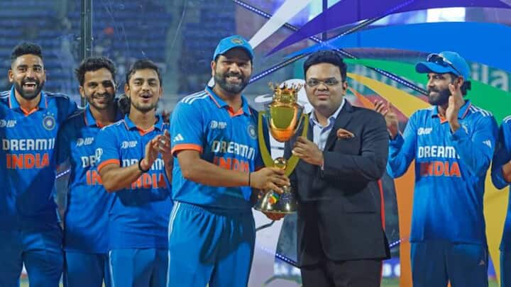 সদ্যই এশিয়া কাপ জিতে টিম ইন্ডিয়া কিন্তু বিশ্বকাপের আগে ভাল ফর্মেই রয়েছে।