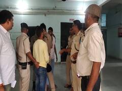 नवादा में सिपाही भर्ती परीक्षा में चोरी करते 4 अभ्यर्थी गिरफ्तार, एक परिजन को भी पुलिस ने पकड़ा