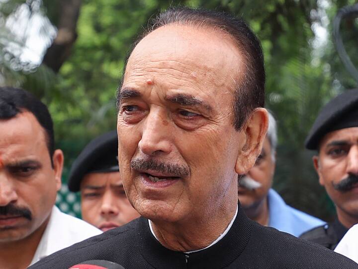 Ghulam Nabi Azad said on becoming next lieutenant governor of jammu and kashmir गुलाम नबी आजाद होंगे जम्मू-कश्मीर के अगले उपराज्यपाल? पूर्व सीएम ने दिया ये जवाब