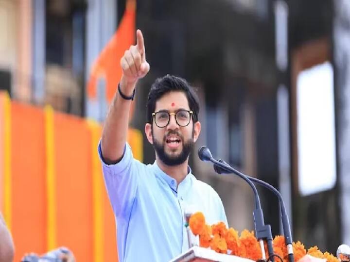 Aditya Thackeray criticism of cm ekanth shinde Devendra Fadnavis Ajit Pawar Aditya Thackeray : तिकडे पप्पूनं हादरवलं, इकडे एकट्या 'आदू बाळा'ने सरकारला सळो की पळो करून सोडलंय; आदित्य ठाकरेंचा थेट हल्लाबोल