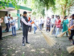 Swachh Survekshan Awards: आज राष्ट्रपति देंगे स्वच्छता सर्वेक्षण अवॉर्ड, इंदौर से दिल्ली पहुंचे मेयर पुष्यमित्र भार्गव