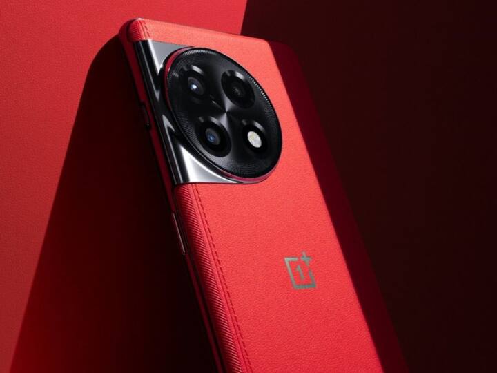 OnePlus 11R Red Variant (Release Date: October 8)- This phone could have a 6.74-inch curved AMOLED display with 120 Hz refresh rate, a flagship level 50 megapixel main sensor with OIS and a 16 megapixel selfie camera and a 5000 mAh battery with 100W fast charging. (Image: OnePlus)