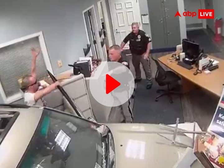 Viral Video Driver Crashes SUV Car In New Jersey Police Station थाने के अंदर SUV दौड़ाता हुआ लाया शख्स, जमकर मचाई तोड़फोड़, सामने आया रोंगटे खड़े करने वाला VIDEO