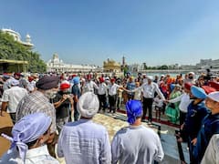 Rahul Gandhi Photos : அமிர்தசரஸ் பொற்கோயிலில் வழிபாடு செய்த ராகுல் காந்தி!