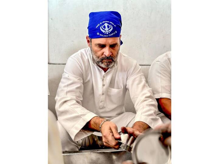 அந்தவகையில், அரசியல் தலைவர்களும் இந்த கோயிலுக்கு வருவதுண்டு. தற்போது ராகுல் காந்தி வருகை தந்துள்ளார்.