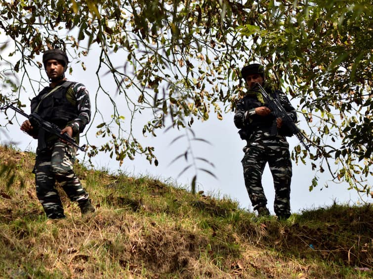 Jammu Kashmir Encounter Breaks Out Between Security Forces Terrorists In Rajouri Following Search Operation Encounter Breaks Out Between Security Forces, Terrorists In J&K's Rajouri Following Search Operation