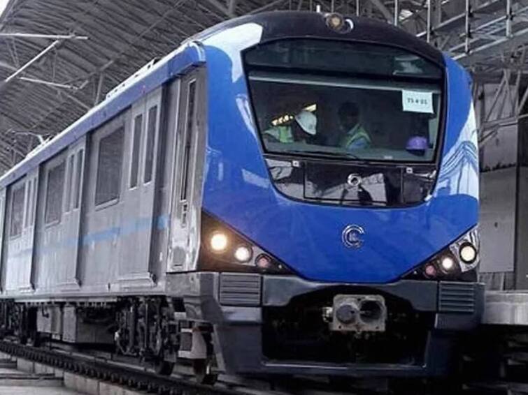 According to the Metro Rail Administration, around 84.37 lakh people traveled using the Chennai Metro Rail service last month alone. Chennai Metro Rail: சென்னை மெட்ரோவில் அலைமோதும் கூட்டம்... செப்டம்பர் மாதம் பயணம் செய்தவர்களின் எண்ணிக்கை தெரியுமா?