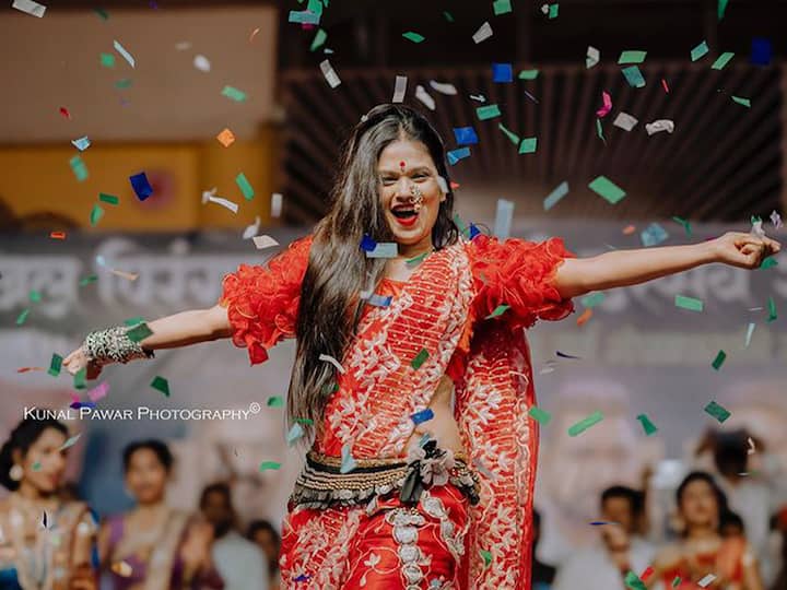 'घुंगरू' या सिनेमाच्या माध्यमातून गौतमी पाटील रुपेरी पडद्यावर पदार्पण करत आहे.