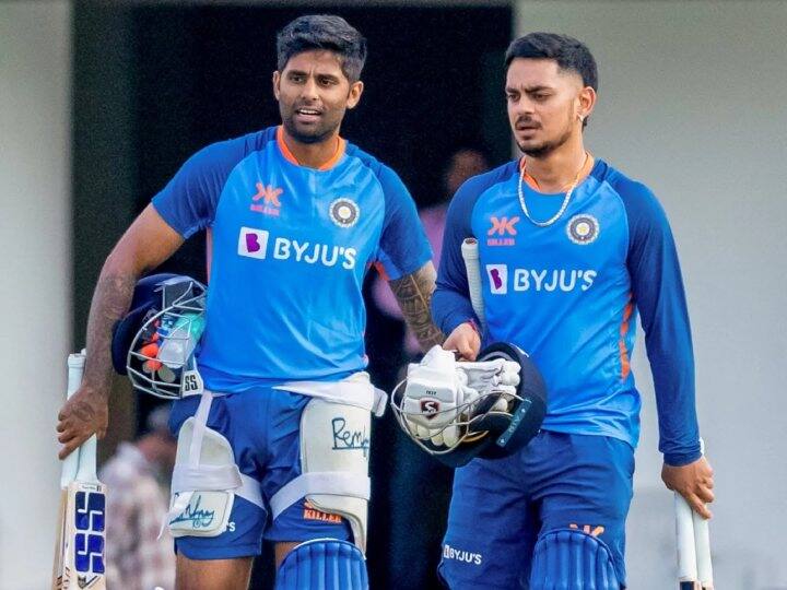 icc world cup 2023 ind vs aus match at chennai indian playing xi without shubman gill World Cup 2023 : ईशानला संधी ? चेन्नईत कांगारुंविरोधात भारताचे कोणते 11 शिलेदार उतरणार ?