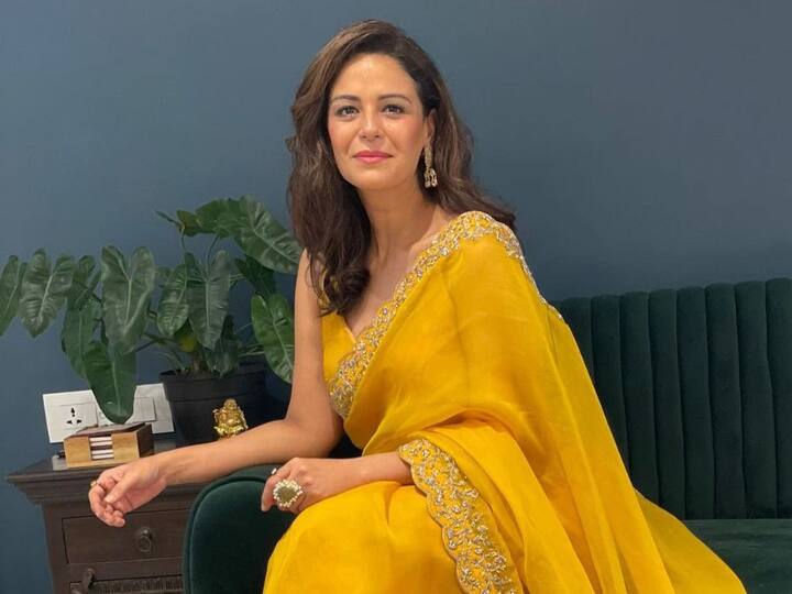 मोना सिंह ने टीवी शो जस्सी जैसी कोई नहीं से एक्टिंग डेब्यू किया था और इस शो ने उन्हें काफी फेम दिया. हाल ही में एक्ट्रेस ने अपनी लाइफ, अपने करियर और स्ट्रगल को लेकर खुलकर बात की है. उन्होंने बताया कि कैसे उनके पेरेंट्स ने कदम-कदम पर उनका साथ दिया.