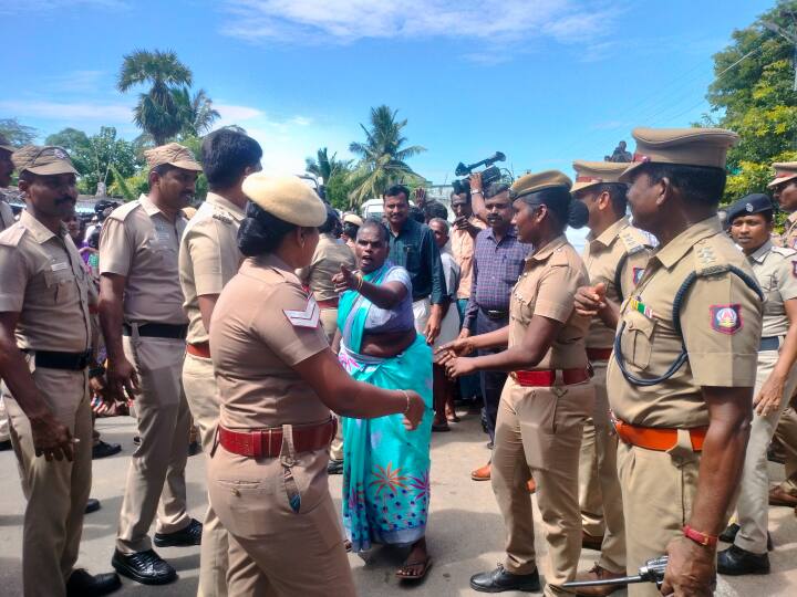 Parandur Airport  issue engal man engal urimai  protest filed by the police TNN Parandur Airport: 