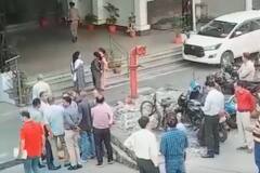 উৎসস্থল নেপাল, কম্পনের ধাক্কায় টলে উঠল দিল্লি-এনসিআর