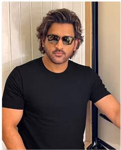 MS Dhoni: MS ਧੋਨੀ ਦਾ ਨਵਾਂ ਲੁੱਕ ਚਰਚਾ ਚ, ਕੀ ਤੁਹਾਨੂੰ ਮਾਹੀ ਦਾ ਇਹ ਅੰਦਾਜ਼ ਆਇਆ ਪਸੰਦ