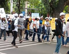 Pune news : वय विसरुन पुण्यात ज्येष्ठ नागरिकांची उत्साहात रॅली...