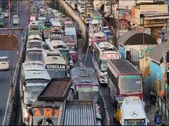 தாம்பரத்தில் தீராமல் தொடரும் தலைவலி.. தொடர் போக்குவரத்து நெரிசல்..