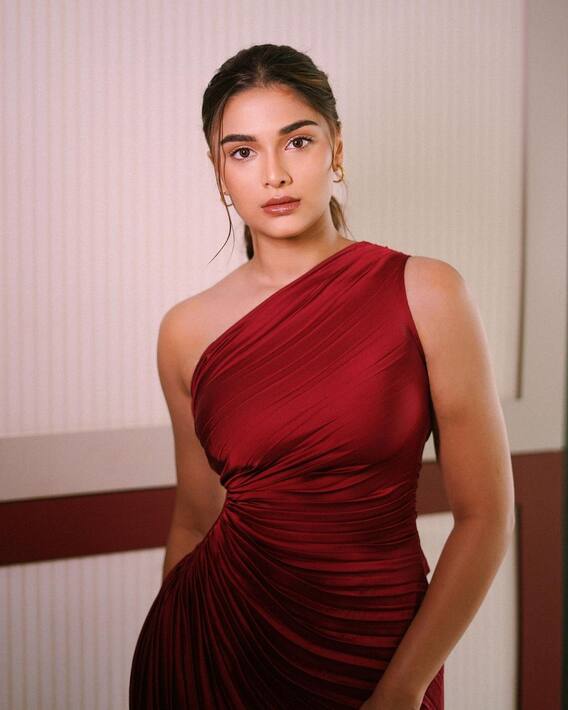 Saiee Manjrekar Photos : 'స్కంద'లో సెకండ్ హీరోయిన్ ఈ అమ్మాయే - గుర్తు పట్టారా?
