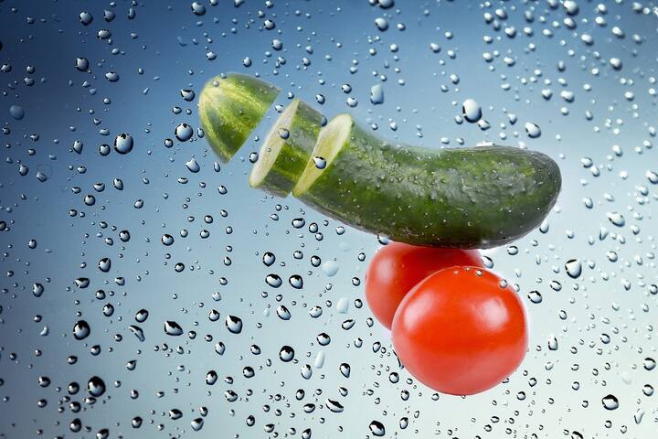 শসায় ক্যালোরির পরিমাণ অত্যন্ত কম। ১০০ গ্রামে ১৫.৫ ক্যালোরি থাকে ফলে ওজন কমাতেও সাহায্য করে।