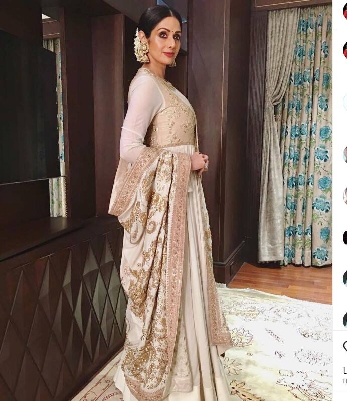 क्रैश डाइट को सेलेब्स कुछ ज्यादा ही फॉलो करते हैं लेकिन इसके काफी साइड इफेक्ट्स हैं. क्रैश डाइट में बॉडी को बहुत कम न्यूट्रिशएन मिलता है ऐसे में ये सेहत के लिए नुकसानदायक साबित होती है. अगर पहले से किसी को कोई बीमारी है तो क्रैश डाइट जानलेवा भी हो सकती है. बीपी की समस्या वाले लोगों के लिए भी क्रैश डाइट काफी खतरनाक होती है.