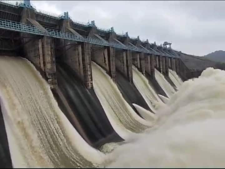 Dhanbad maithon and panchet dam water level increased cross danger mark Flood risk in West Bengal ANN Jharkhand News: धनबाद में मैथन और पंचेत डैम का लगातार बढ़ रहा जलस्तर, पश्चिम बंगाल में बाढ़ का खतरा