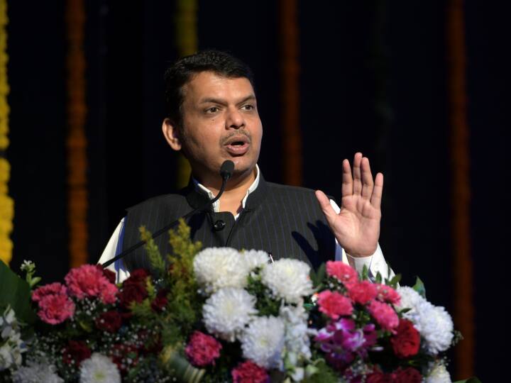 Maharashtra Politics: 'शरद पवार का आइडिया था राष्ट्रपति शासन', देवेंद्र फडणवीस का दावा, अजित पवार के साथ गठबंधन पर कही ये बात Devendra Fadnavis Claims President Rule in Maharashtra Sharad Pawar Idea Talk on Alliance with Ajit Pawar Maharashtra Politics: 'शरद पवार का आइडिया था राष्ट्रपति शासन', देवेंद्र फडणवीस का दावा, अजित पवार के साथ गठबंधन पर कही ये बात