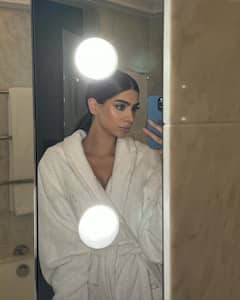 Khushi Kapoor : పారిస్ వీధుల్లో ఖుషి కపూర్ - పిక్స్ చూసిన జాన్వి ఏమందంటే!