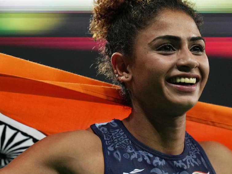 ASIAN GAMES 2023: Women’s 800m final - Harmilan Bains bags silver Atheltics Asian Games 2023: வெள்ளியை தட்டிச் சென்ற இந்திய வீராங்கனை ஹர்மிலான் பெய்ன்ஸ் - 800 மீட்டரில் அசத்தல்