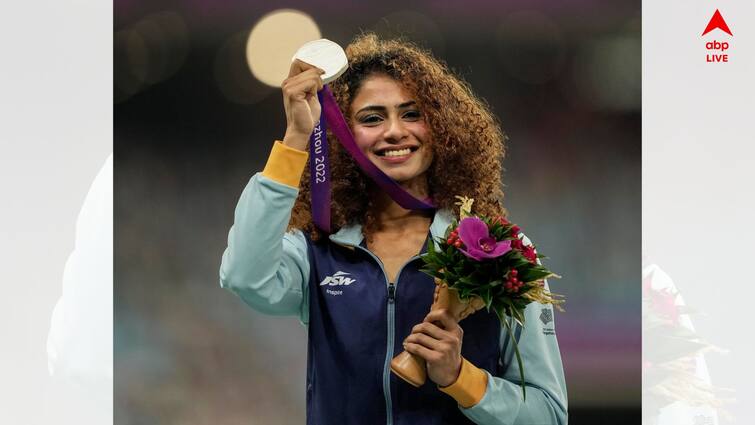 Harmilan follows in mom’s footsteps to clinch silver asian games 2023 get to know Asian Games 2023: মাঝে ২১ বছরের ব্য়বধান, মায়ের মতই এশিয়ান গেমসে রুপো জিতে নজির হরমিলানের