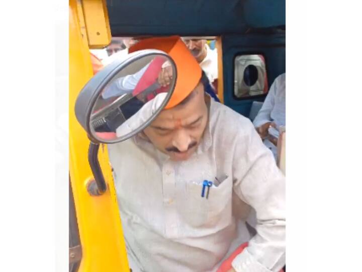 ते मेले काय आणि गेलं काय आम्हाला फरक नाही पडला पाहिजे, त्यांचा आणखी छळ व्हावा त्यात मला आनंद होईल, अशा शब्दात त्यांनी शिंदे गटावर  भाष्य केले.