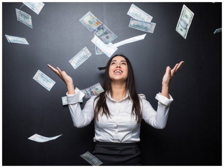 सेलेक्ट होने पर कैंडिडेट्स को महीने के 20,000 रुपए के करीब सैलरी मिलेगी.