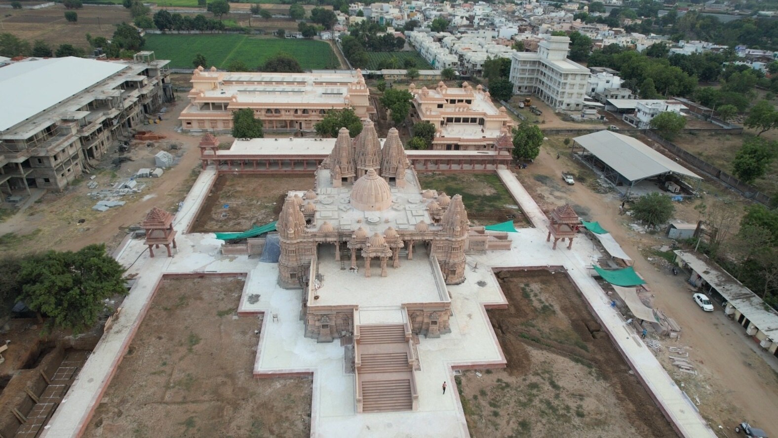 Akshardham Mandir: નડિયાદમાં બનશે ગુજરાતનું સૌથી મોટું અક્ષરધામ મંદિર, જાણો શું-શું હશે ખાસ ?