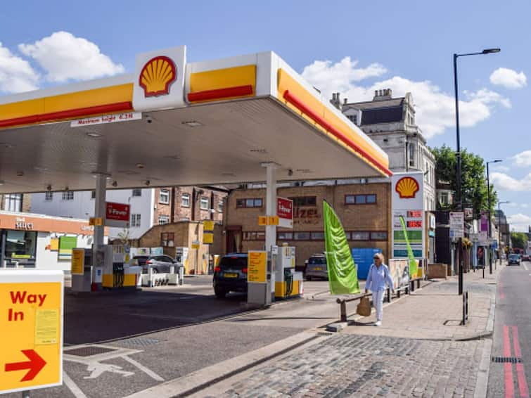 Shell India Increases Diesel Prices Fuel Petrol Rates India Hike Global Crude By Nearly Rs 20 Per Litre Shell India Increases Diesel Prices By Nearly Rs 20 Per Litre