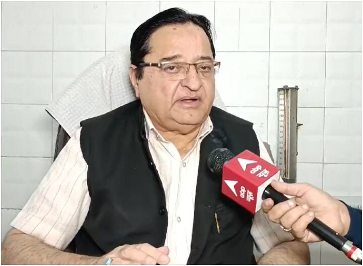 Moradabad News Samajwadi Party MP ST Hasan supported caste based Survey