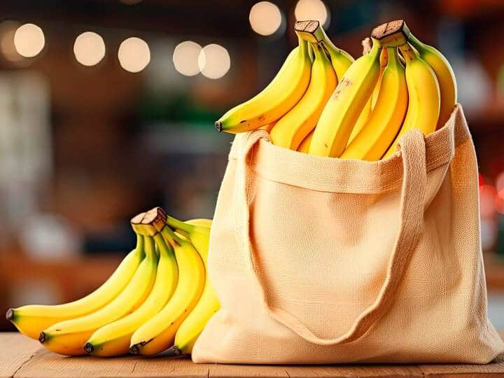 Why You Should not Eat Too Many Bananas At Once दो, तीन या फिर चार... एक साथ ज्यादा से ज्यादा कितने केले खा सकते हैं? एक्सपर्ट से जानिए जवाब