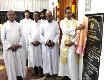 Mayiladuthurai St. Anthony Church renovated with new splendor TNN மயிலாடுதுறை புனித அந்தோணியார் திருத்தல திறப்பு விழா திரளான பக்தர்கள் பங்கேற்று வழிபாடு