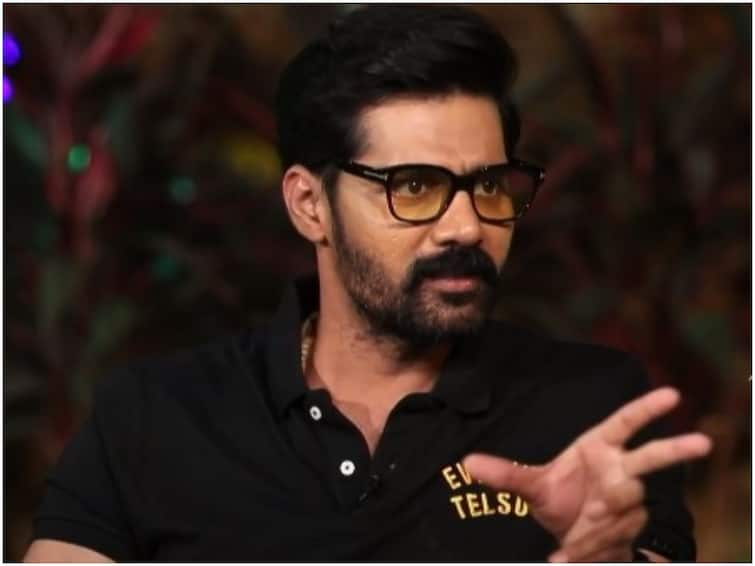 Actor Naveen Chandra Shocking Comments On Director Srikanth In Month of Madhu Interview Month of Madhu: కథ వినకుండానే ఈ సినిమా చేశాను, కనీసం డైలాగ్స్ కూడా ముందు చెప్పలేదు: నవీన్ చంద్ర!