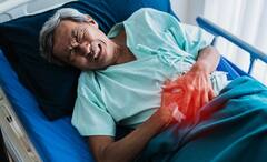 Chronic Indigestion: বদহজমের সমস্যা গুরুতর আকার নিয়েছে! কাজে লাগতে পারে এই ভেষজগুলি