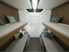 Sleeper Vande Bharat Express: रेलमंत्री अश्विनी वैष्णव ने शेयर की स्लीपर वंदे भारत ट्रेन की लग्जरी तस्वीरें, देखकर गदगद हो जाएगा आपका मन