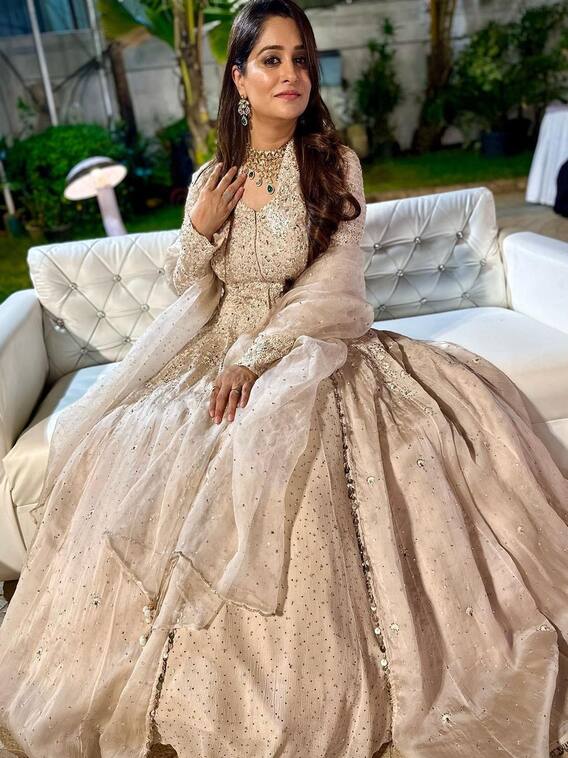 दीपिका की पहली शादी से जुड़े इस राज को नहीं जानते होंगे आप?