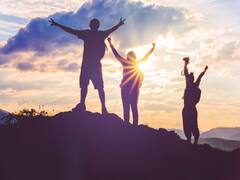 October Born Personality : ऑक्टोबरमध्ये जन्मलेल्या लोकांचे 5 सर्वोत्तम गुण! जाणून तुम्ही व्हाल थक्क