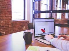 कंपनी अगर नौकरी से निकालती है तो आपको पैसे सैलरी के हिसाब से मिलेंगे या बेसिक पे? जानें नियम