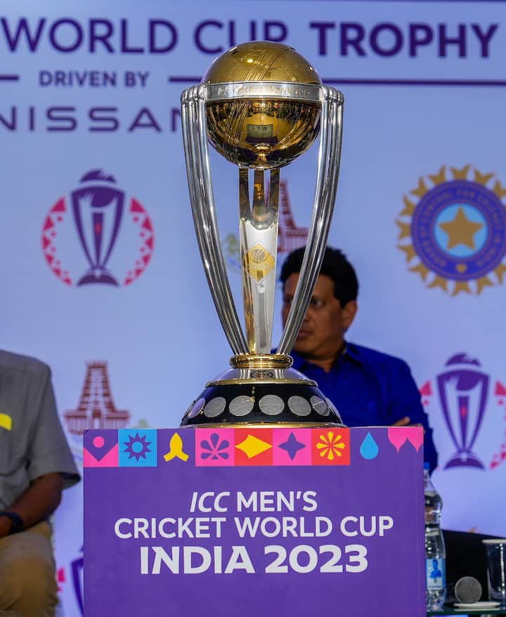 वर्ल्ड कप शुरू होते ही क्रिकेट फैंस ने इसे लेकर तमाम तरह की जानकारी भी जुटाना शुरू कर दिया है.