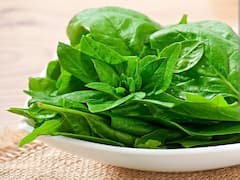 तीन तरह के लोग भूलकर भी ना खाएं पालक, वर्ना फायदे की जगह होगा उल्टा असर